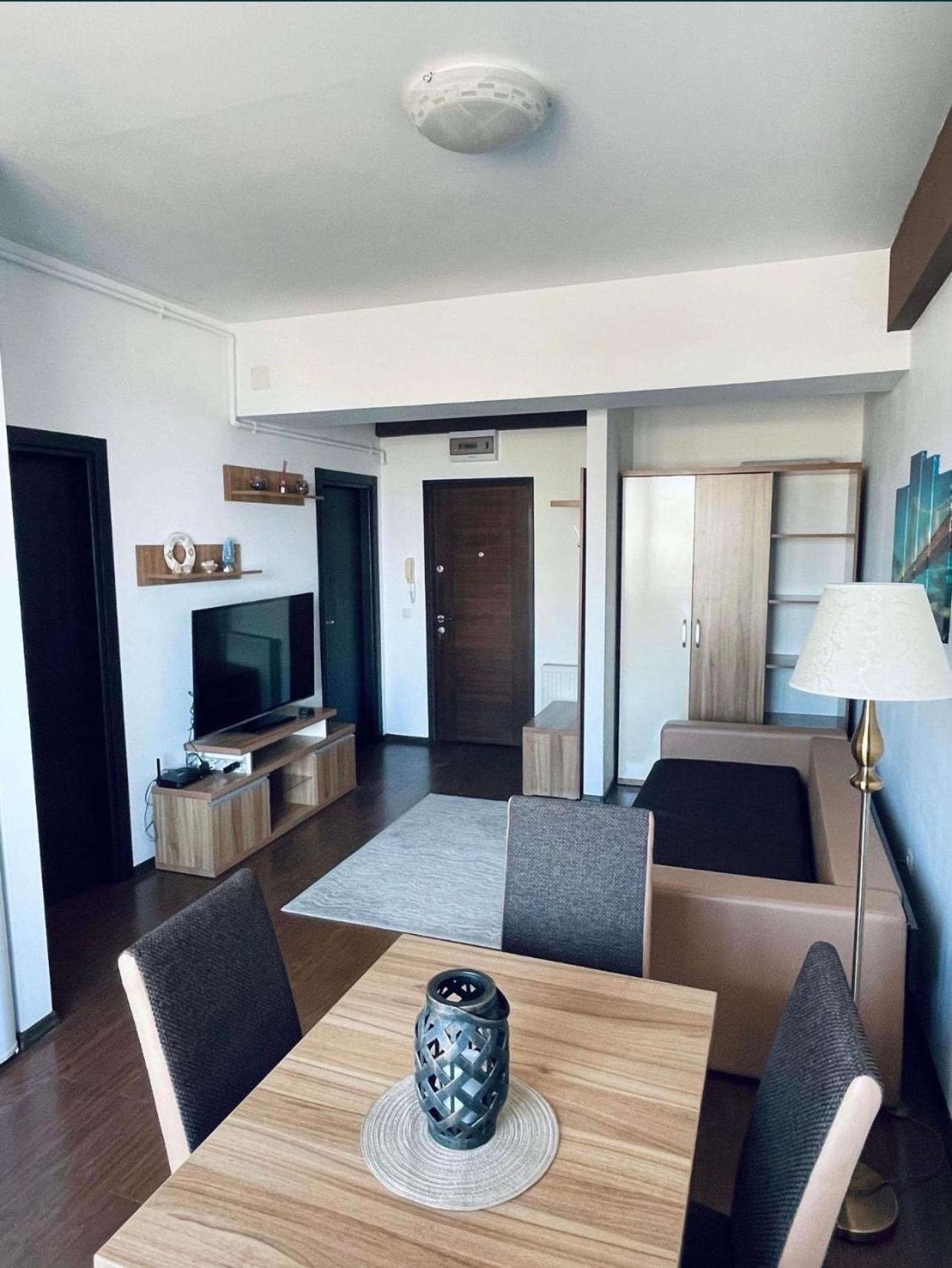 Zenstay Summerland Mamaia Εξωτερικό φωτογραφία